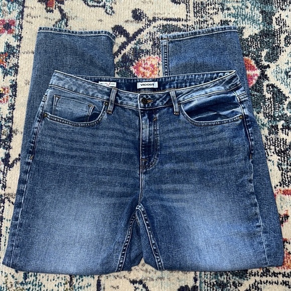 Vigoss Medium Wash Whiskered High Rise Stretch Denim Marley Straight Jeans sz 16 - Picture 6 of 9